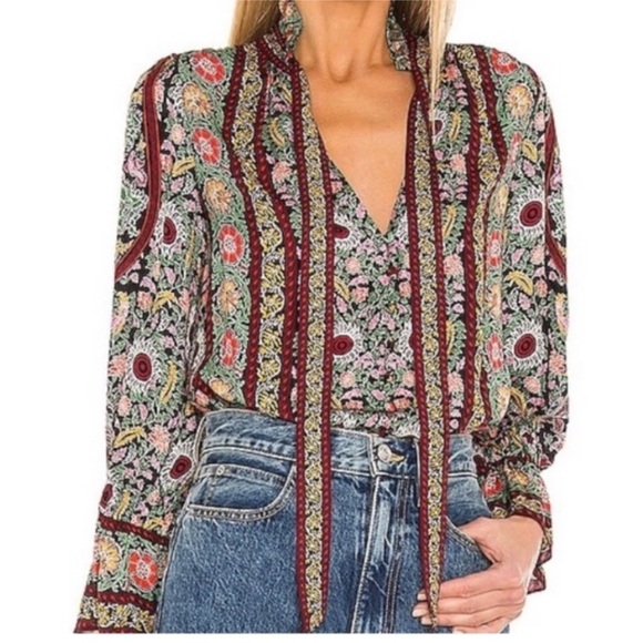 Alice + Olivia Reilly Ruffle Collar Blouse in Floral Pot Blk Multi, NWOT - Picture 2 of 8